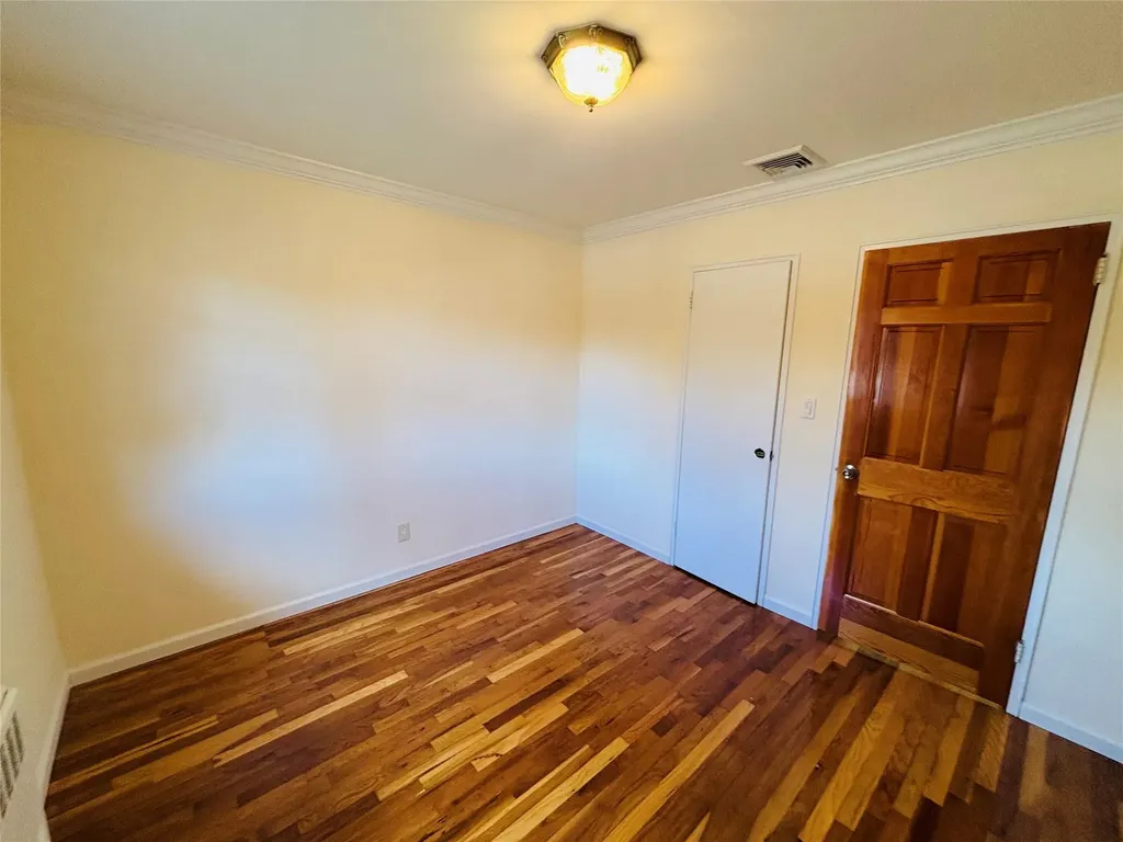 71 Willits Road Glen Cove NY 11542