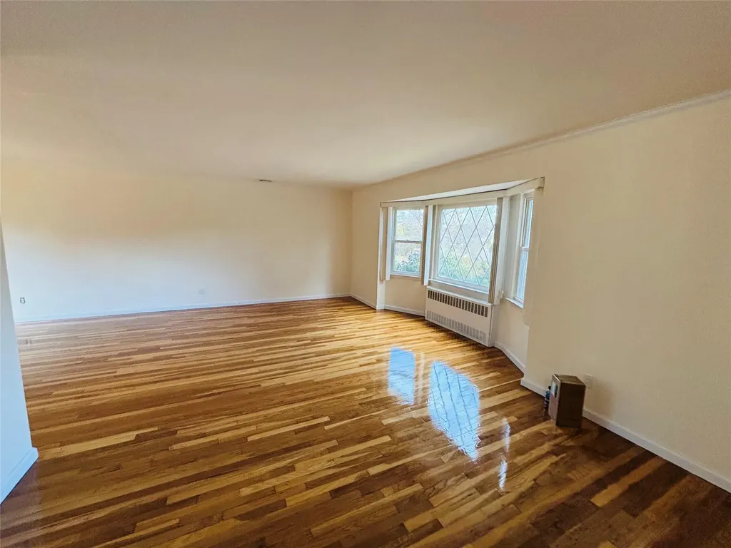 71 Willits Road Glen Cove NY 11542