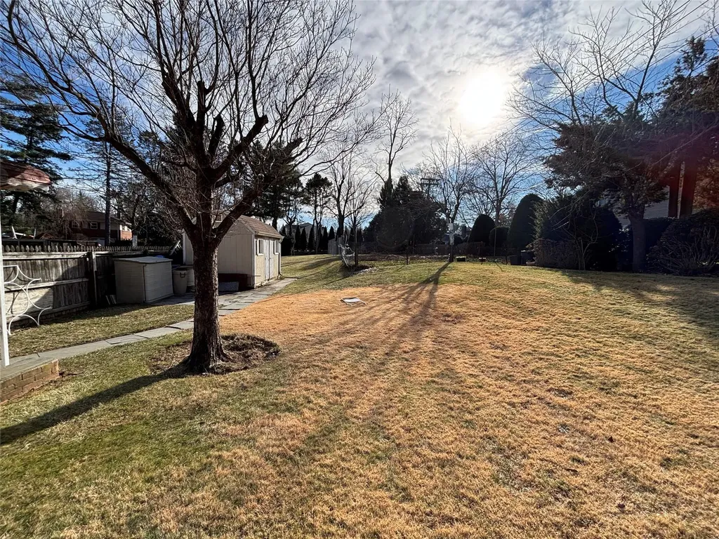 71 Willits Road Glen Cove NY 11542