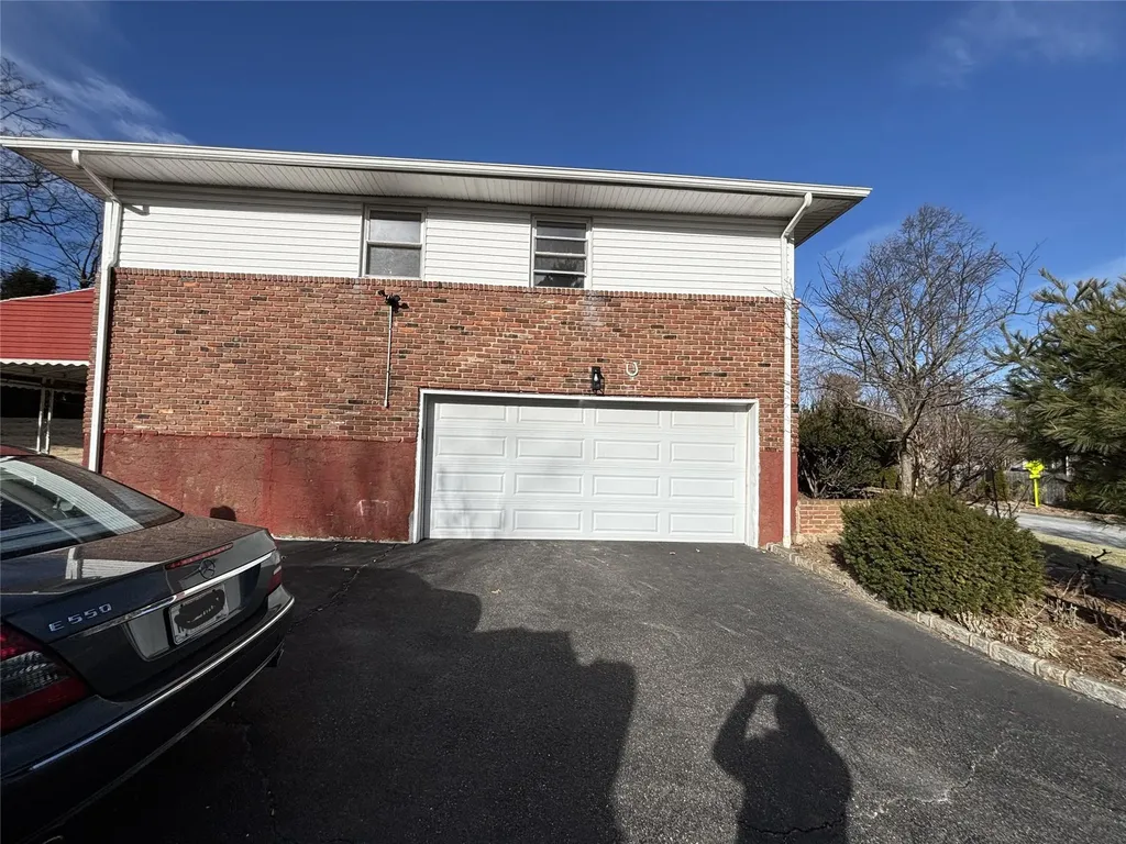 71 Willits Road Glen Cove NY 11542
