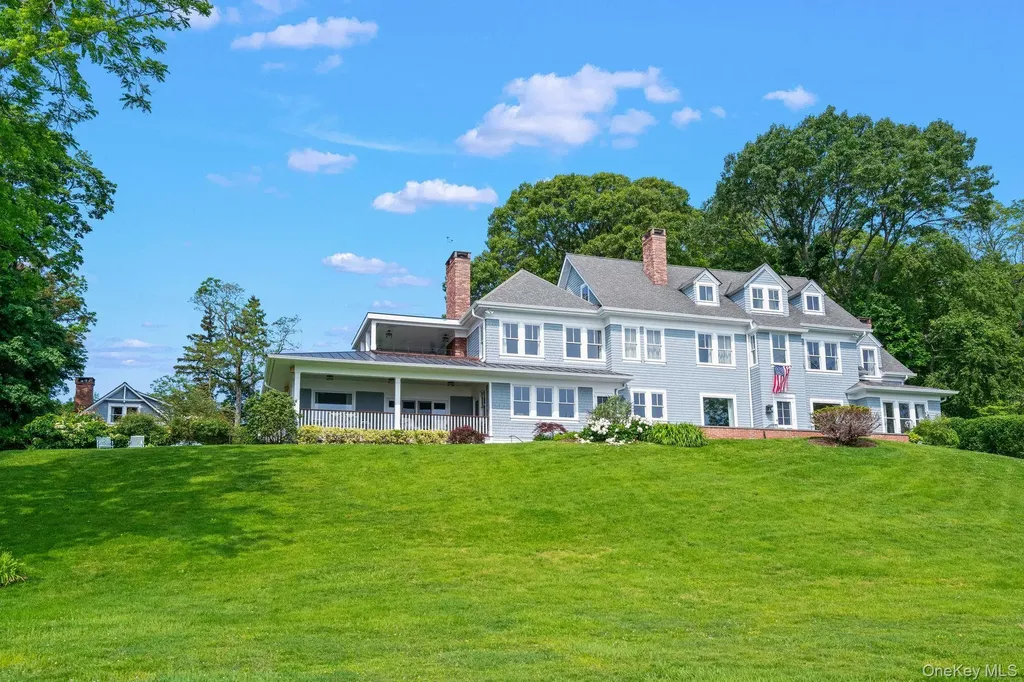 998 West Shore Road Mill Neck NY 11771