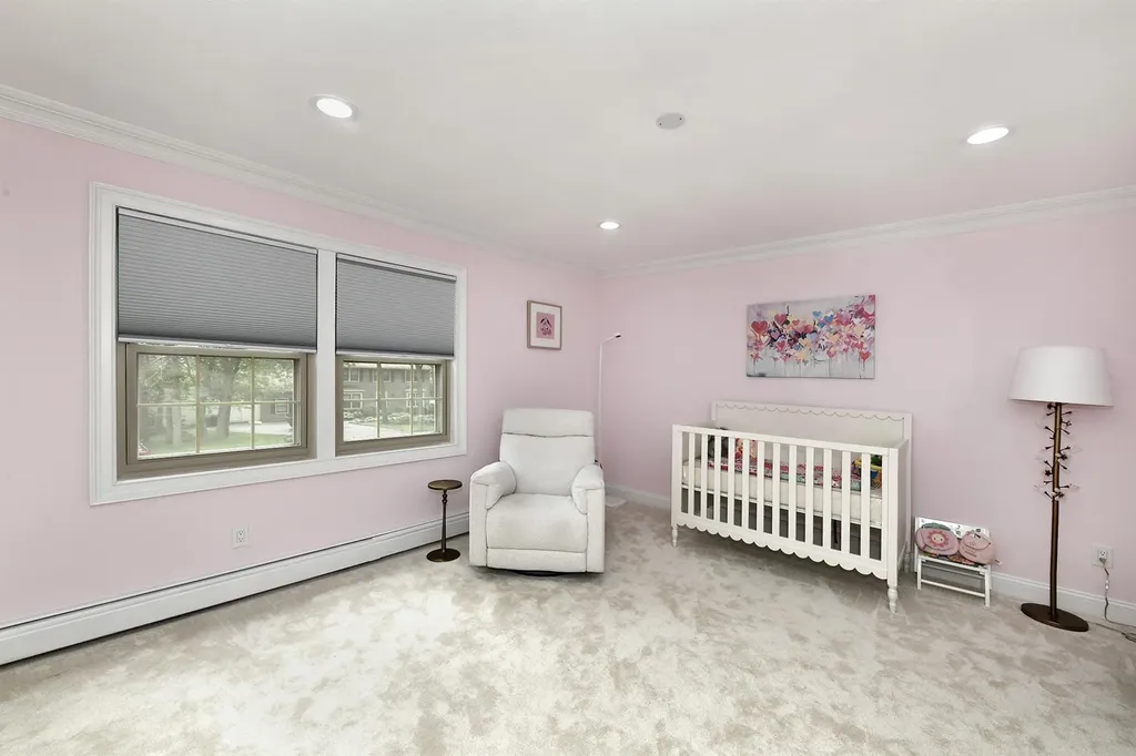 112 Stonehurst Lane Dix Hills NY 11746