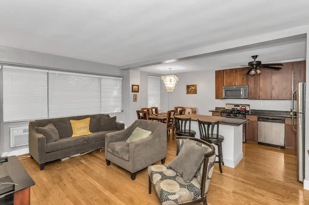 12427 Flatlands Avenue Brooklyn NY 11208