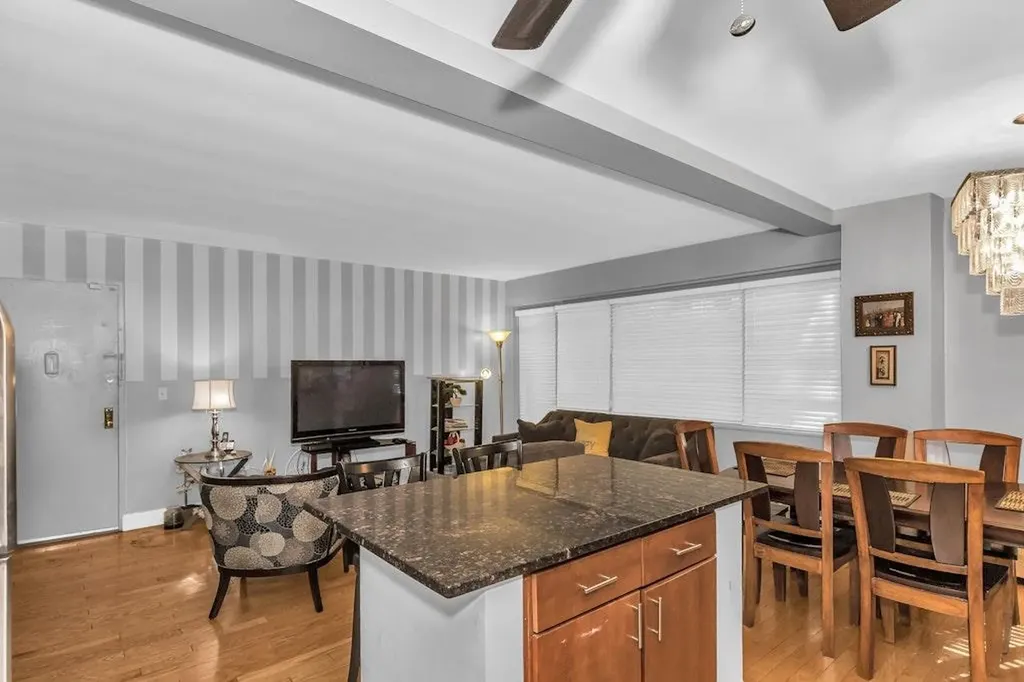 12427 Flatlands Avenue Brooklyn NY 11208