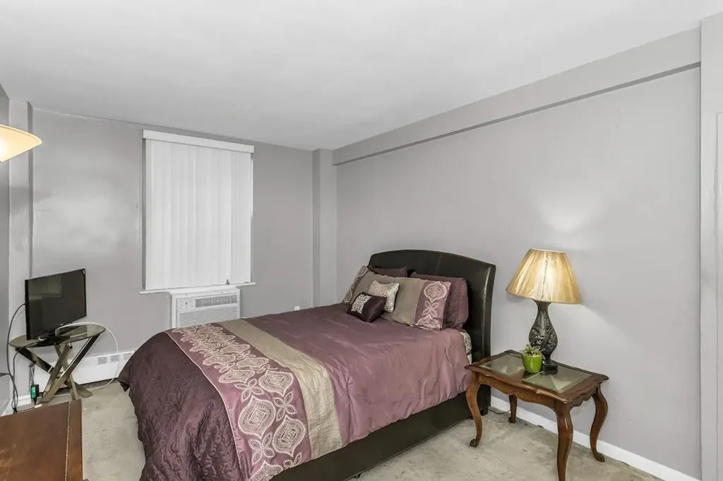12427 Flatlands Avenue Brooklyn NY 11208