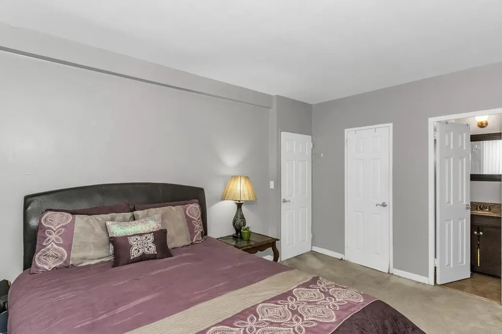 12427 Flatlands Avenue Brooklyn NY 11208