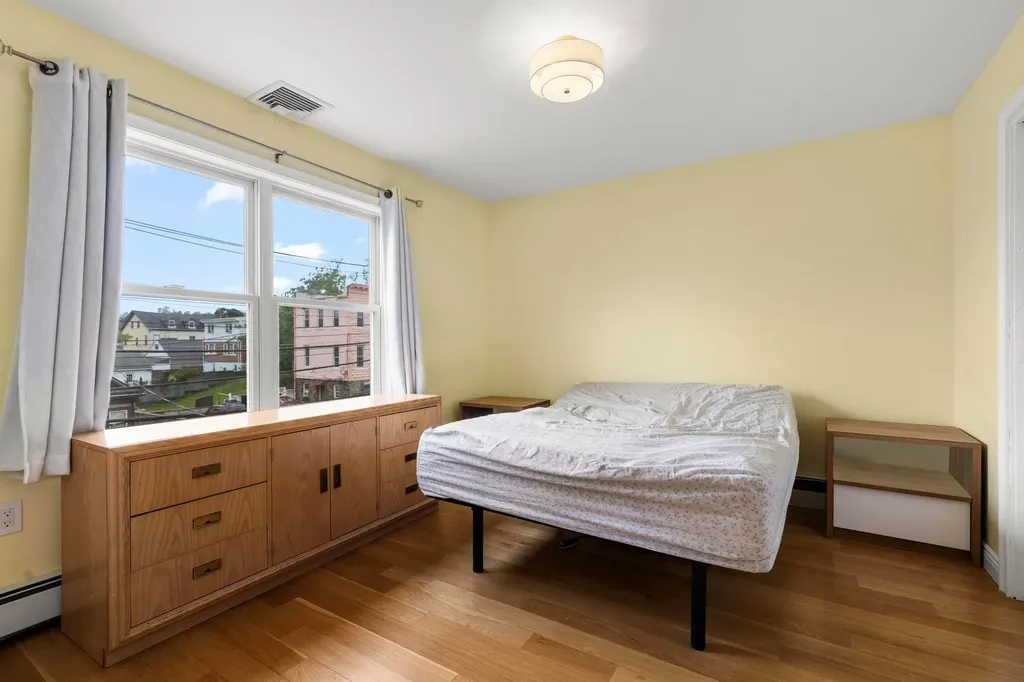 219 Tompkins Avenue Yonkers NY 10703