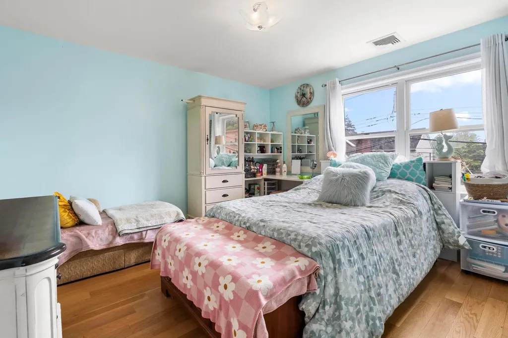 219 Tompkins Avenue Yonkers NY 10703