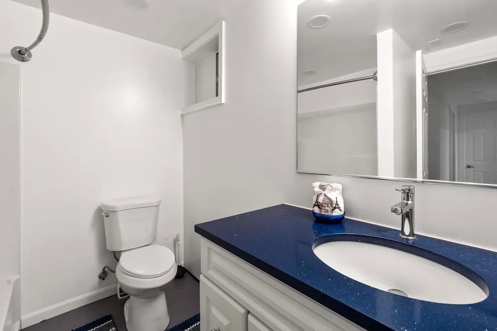 219 Tompkins Avenue Yonkers NY 10703
