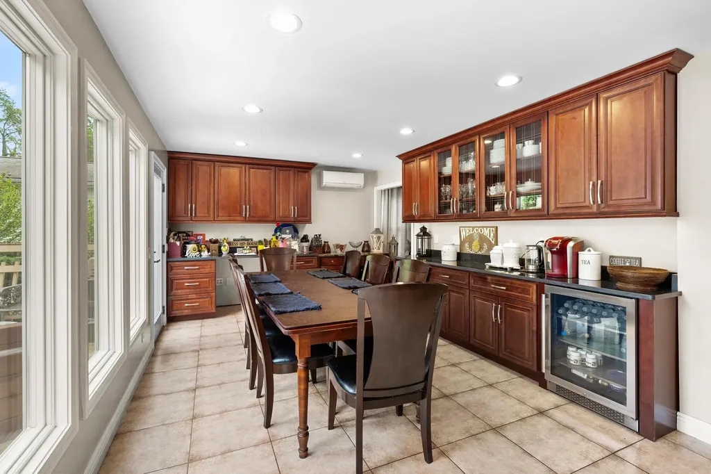 219 Tompkins Avenue Yonkers NY 10703