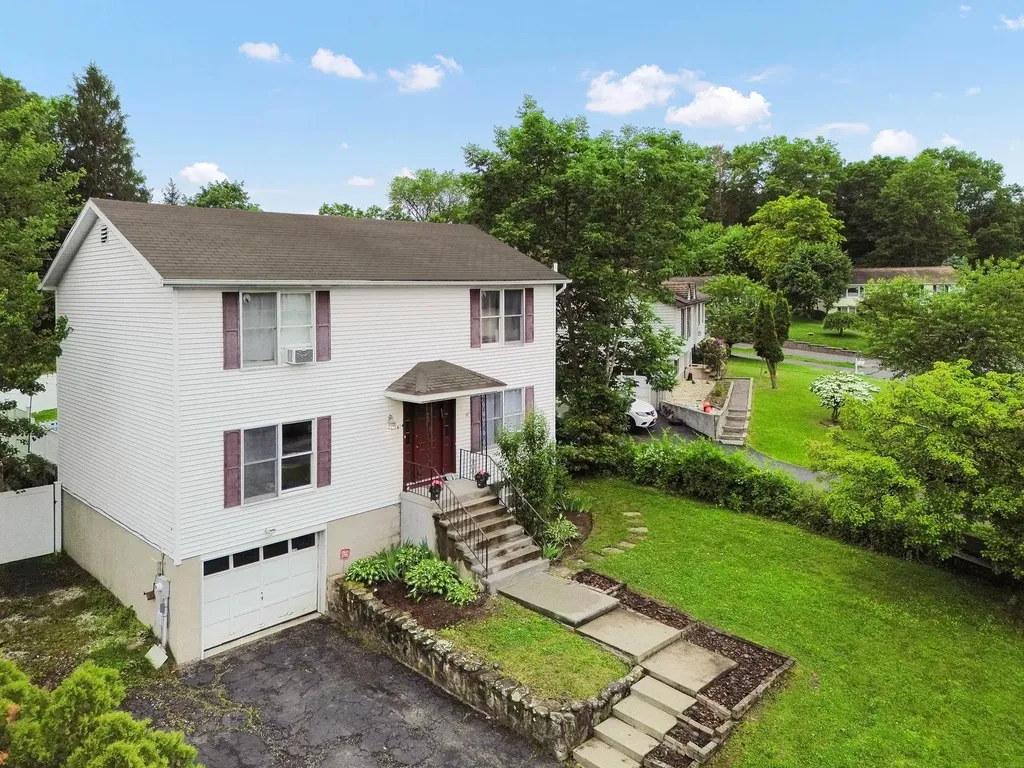 4 Kyle Court Carmel NY 10512