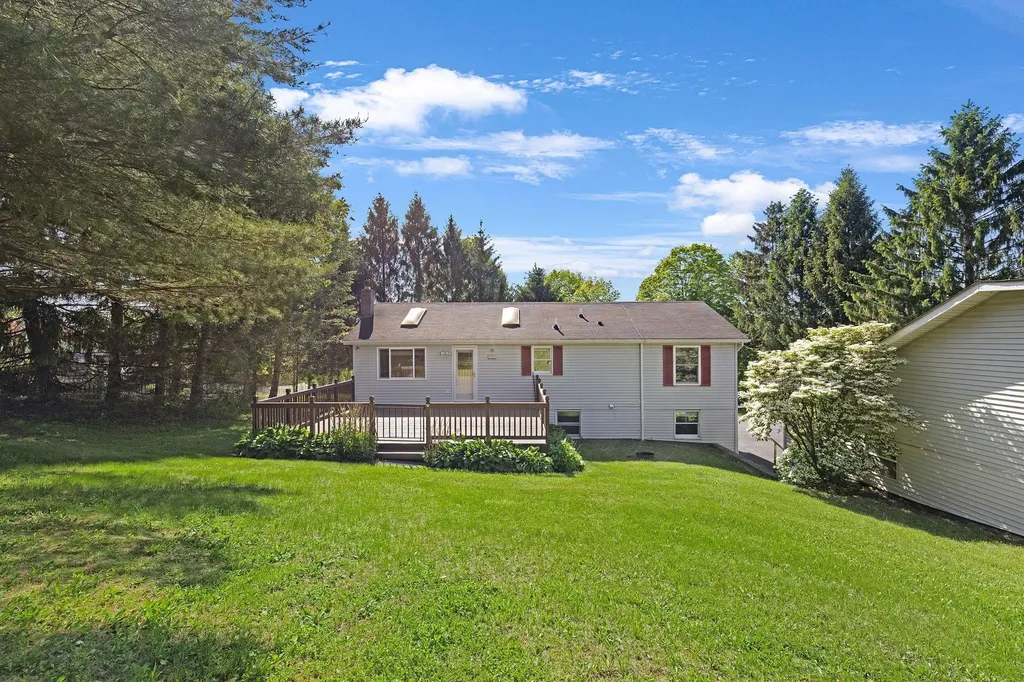 232 County Route 49 Slate Hill NY 10973