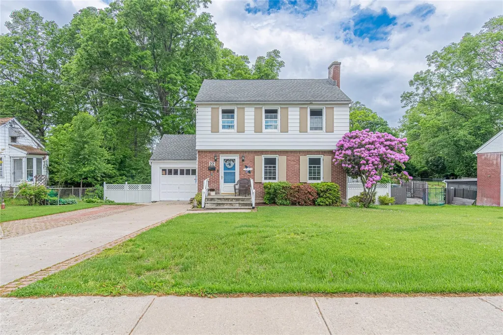 22 Deerfield Place Beacon NY 12508