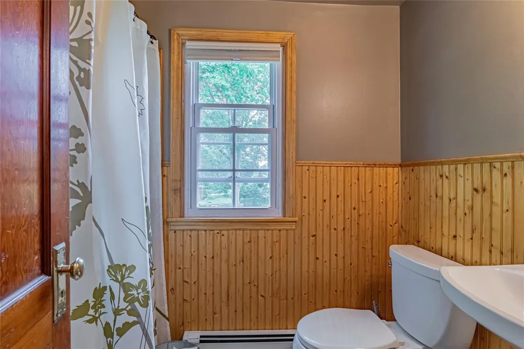 22 Deerfield Place Beacon NY 12508