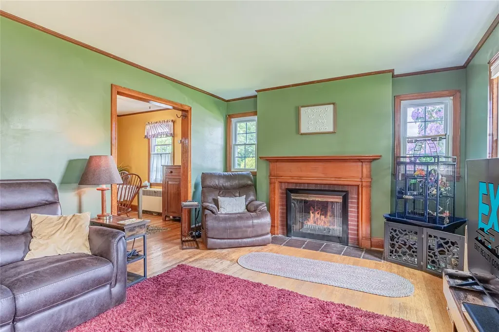 22 Deerfield Place Beacon NY 12508