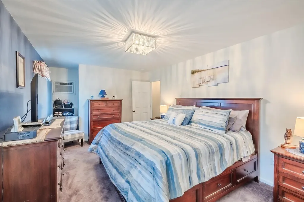 12 Whitman Avenue Bellmore NY 11710