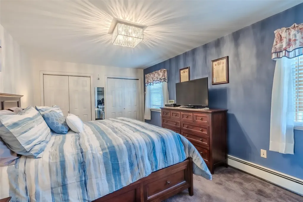 12 Whitman Avenue Bellmore NY 11710