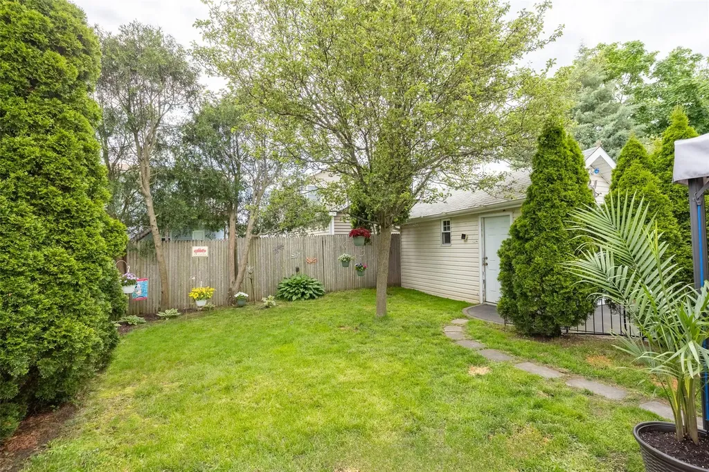 12 Whitman Avenue Bellmore NY 11710