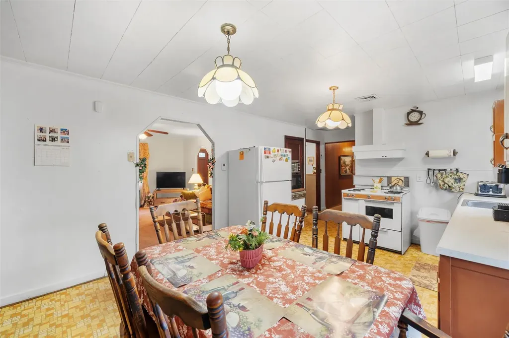 98 High Street Chester NY 10918