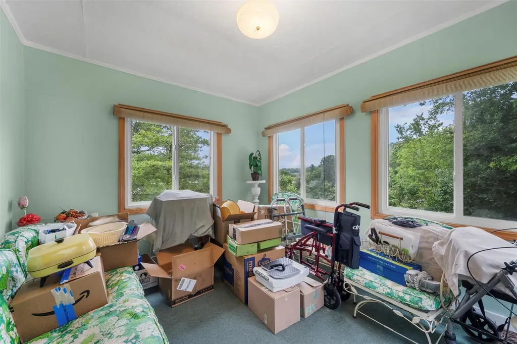 98 High Street Chester NY 10918