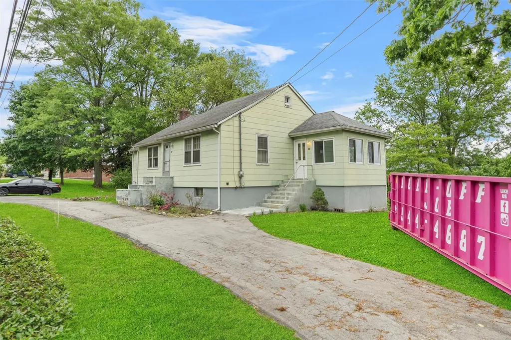 98 High Street Chester NY 10918