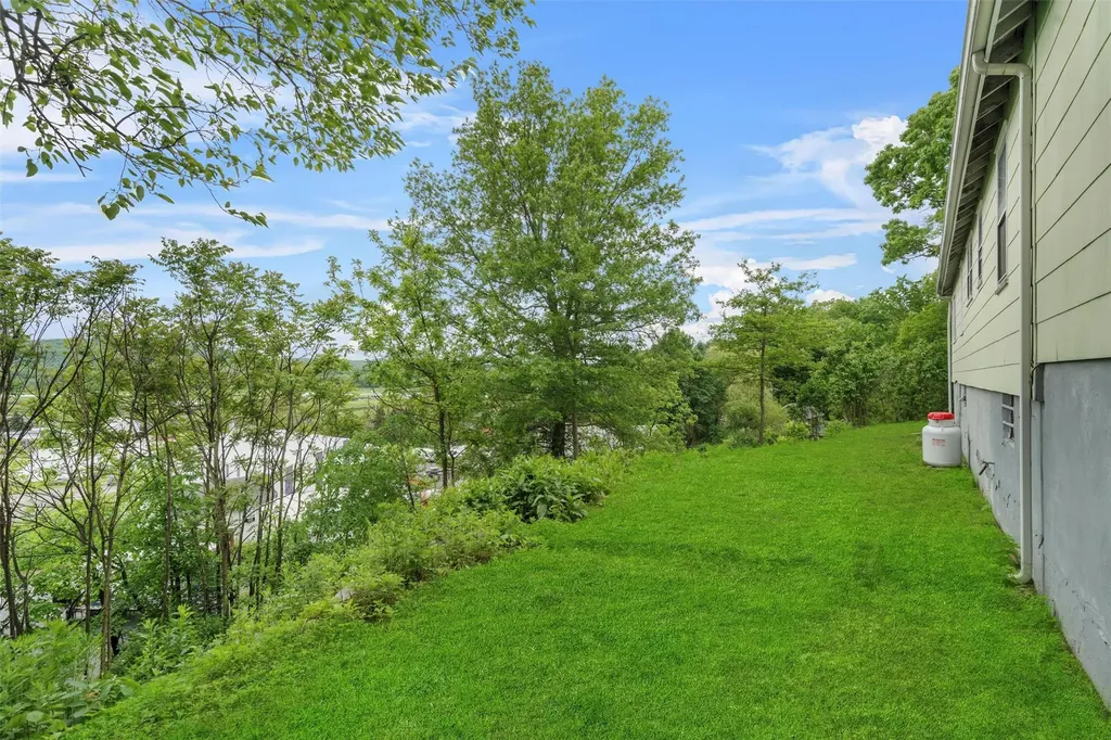 98 High Street Chester NY 10918