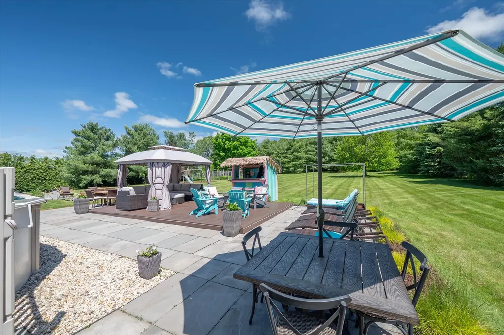 10 Emily Lane Mahopac NY 10541