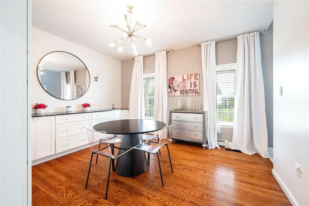 10 Emily Lane Mahopac NY 10541