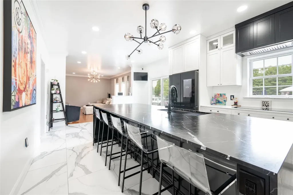 10 Emily Lane Mahopac NY 10541