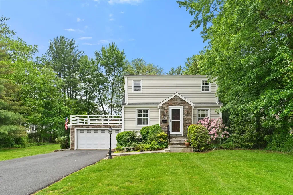 7 Beechwood Road Blauvelt NY 10913