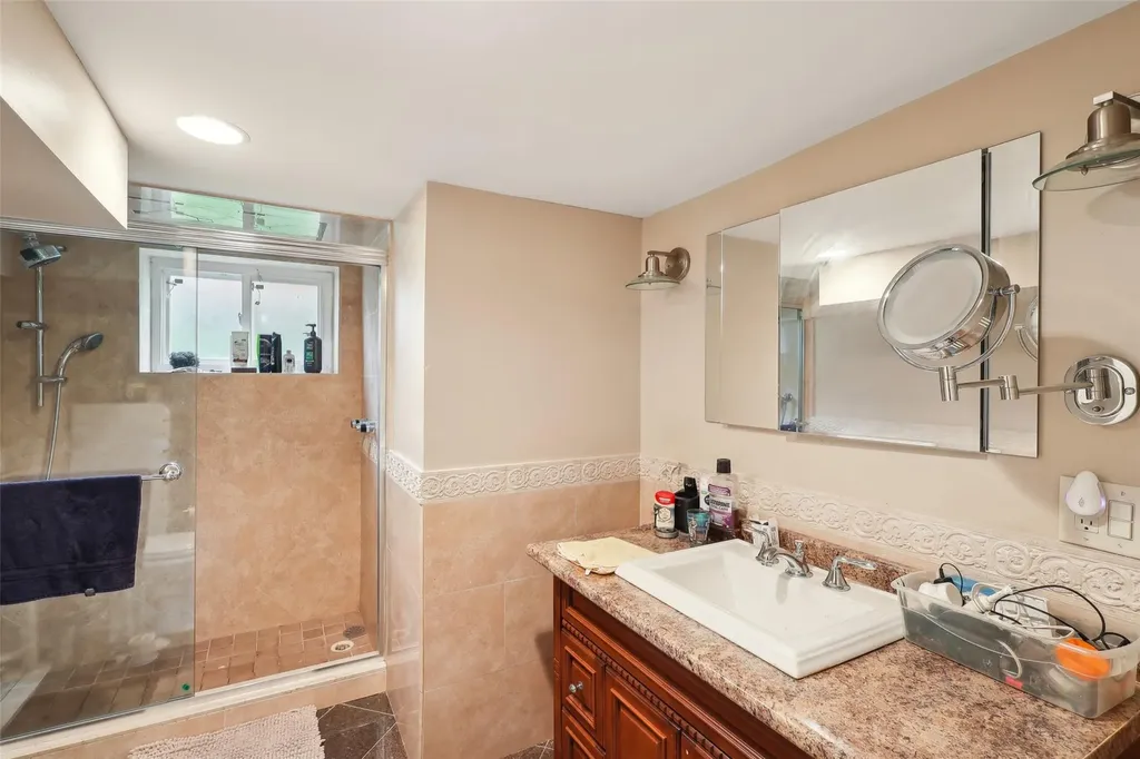 717 The Plain Road Westbury NY 11590