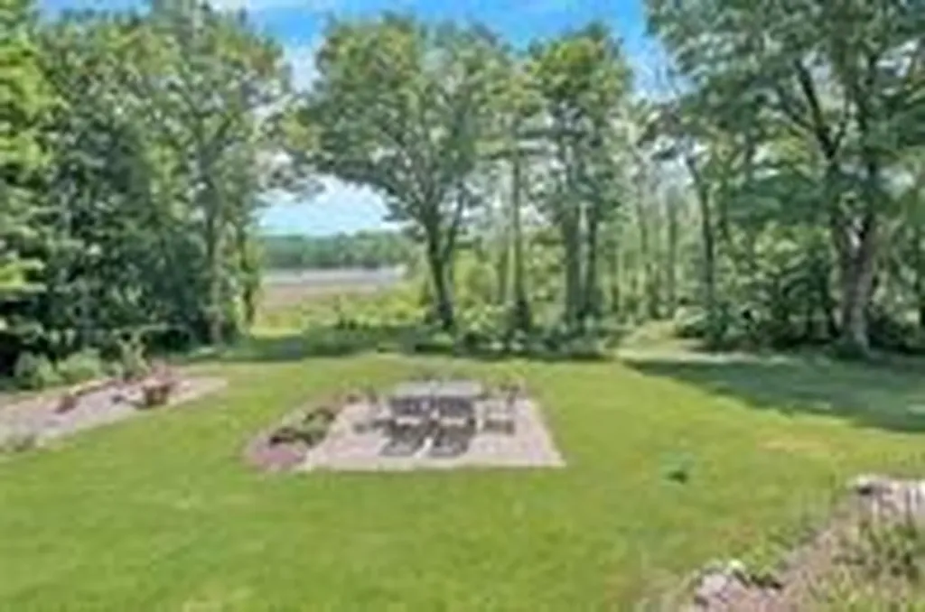 225 Berry Road Monroe NY 10950