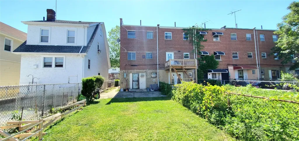 3314 Mickle Bronx NY 10469