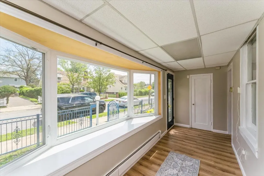 11 Hope Place Freeport NY 11520