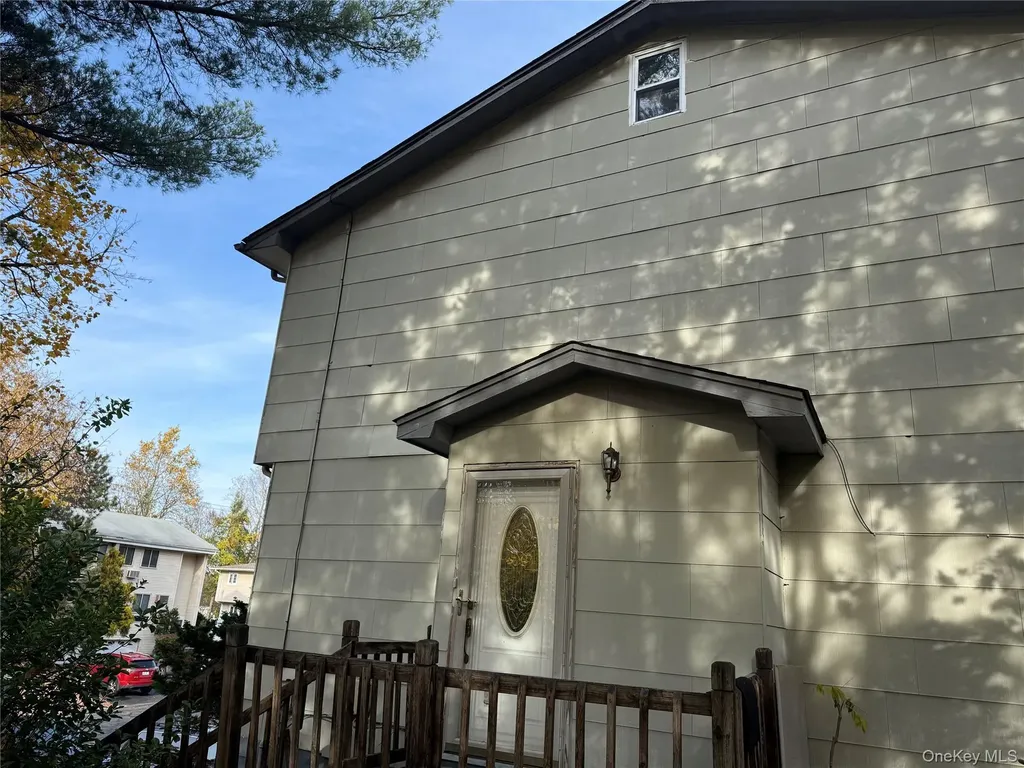 49 Phyllis Drive Pomona NY 10970