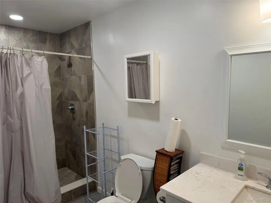 49 Phyllis Drive Pomona NY 10970
