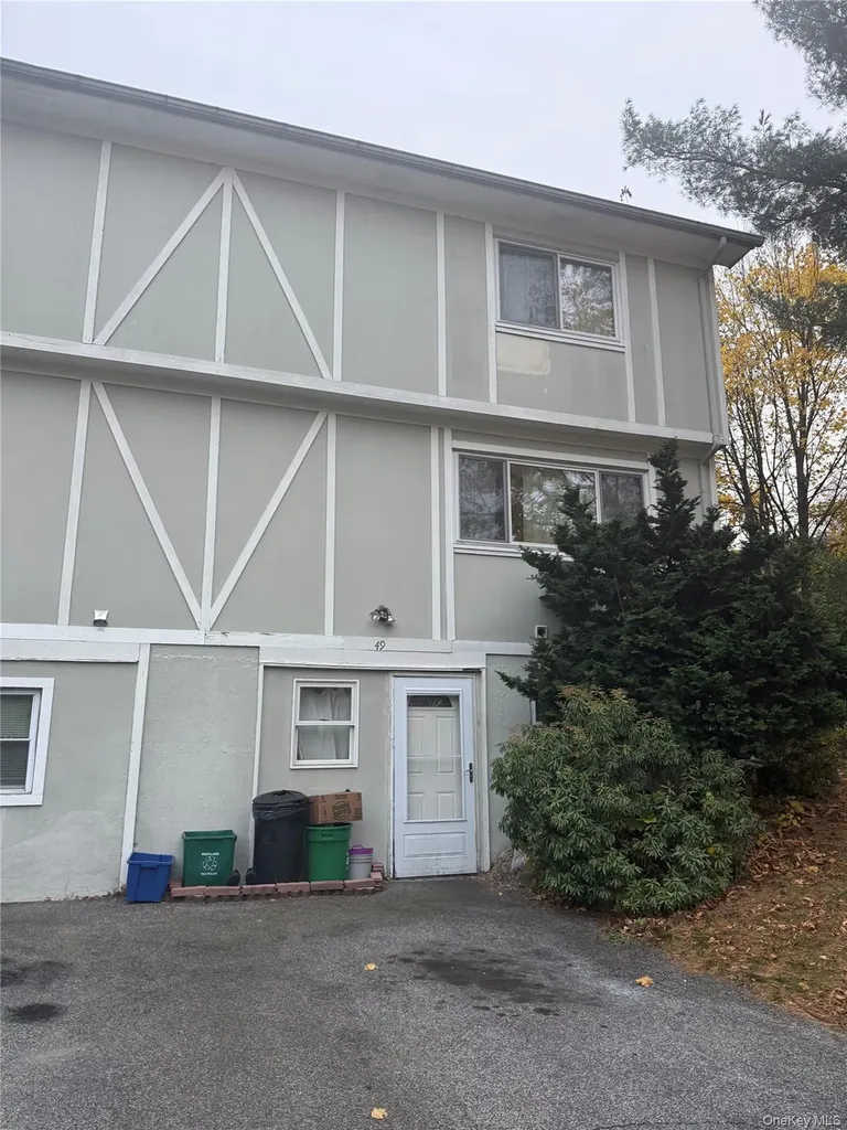 49 Phyllis Drive Pomona NY 10970