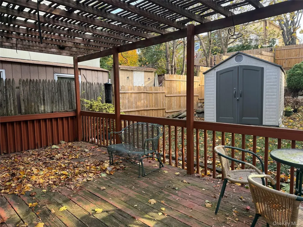 49 Phyllis Drive Pomona NY 10970