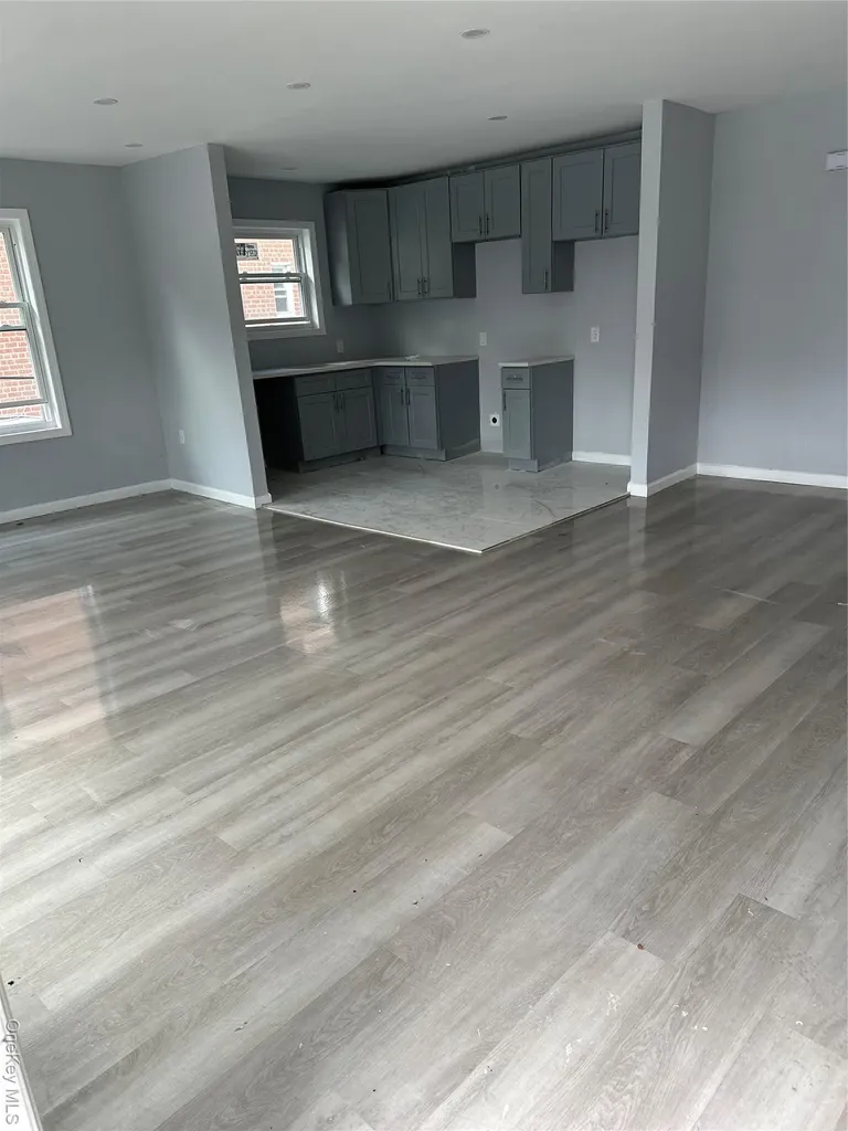 137 S 14th Avenue Mount Vernon NY 10550