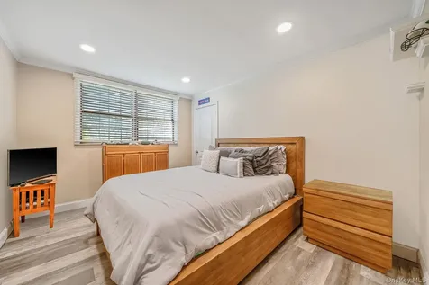 730 Spur Drive N Bay Shore NY 11706