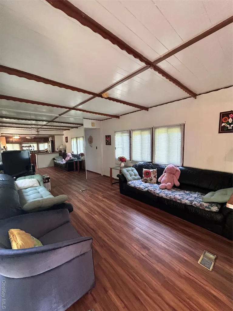 98 Buff Road Cochecton NY 12726
