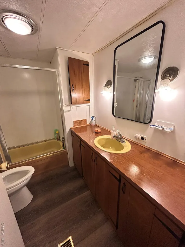 98 Buff Road Cochecton NY 12726