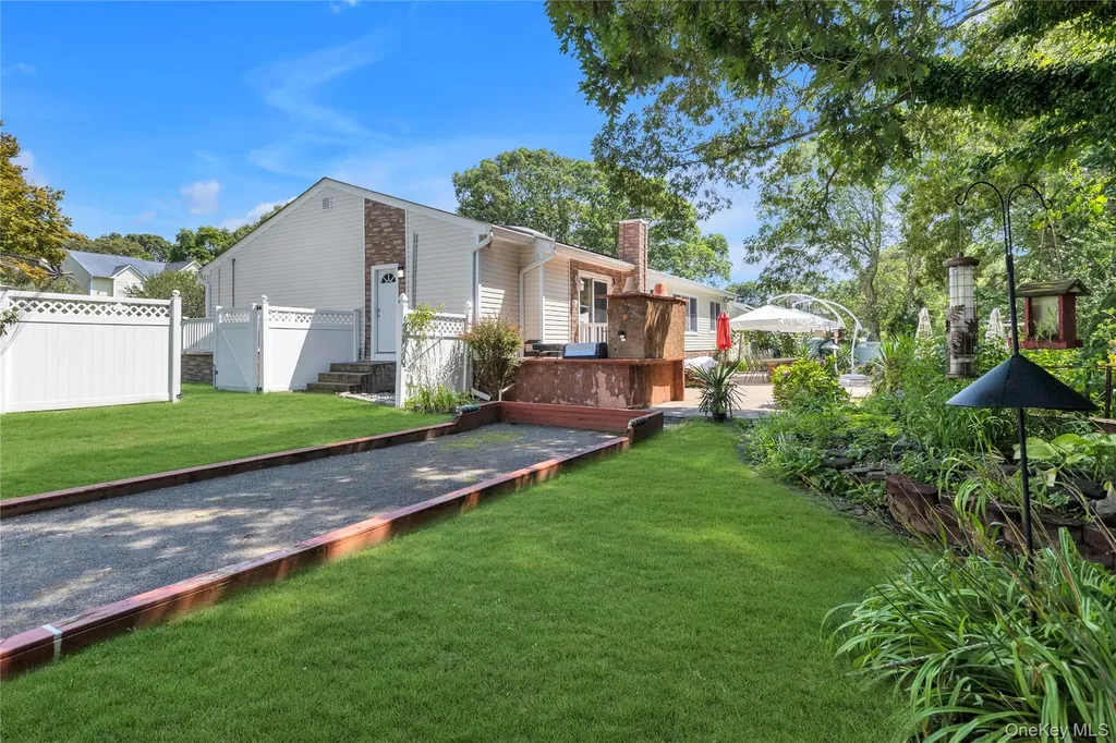 70 Forest Road Centereach NY 11720