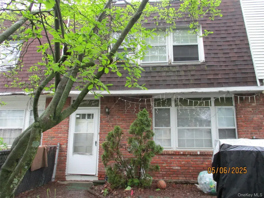 72 Greenway Terrace Middletown NY 10941