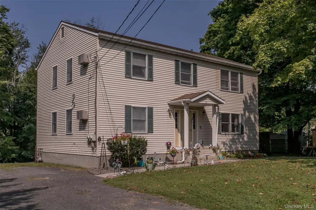 19 New Street Florida NY 10921