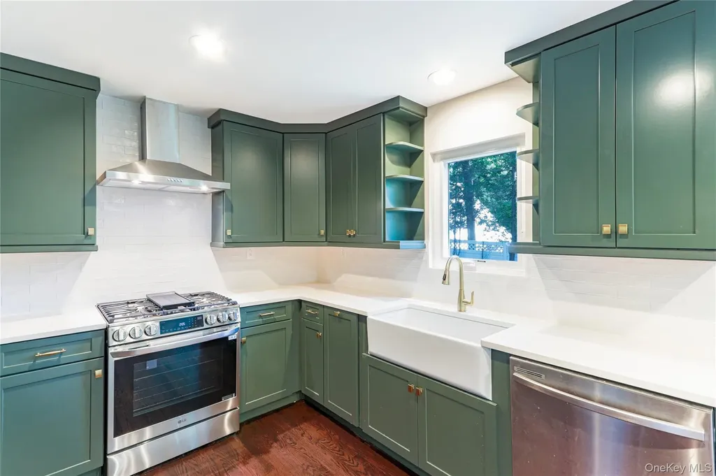 12 14th Street Wading River NY 11792