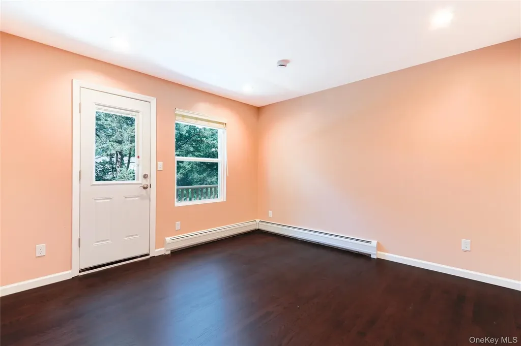 12 14th Street Wading River NY 11792
