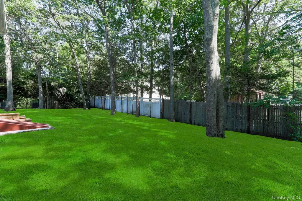 12 14th Street Wading River NY 11792