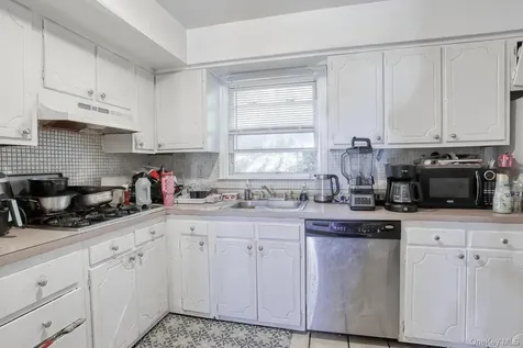 14 Rock Drive Valley Cottage NY 10989