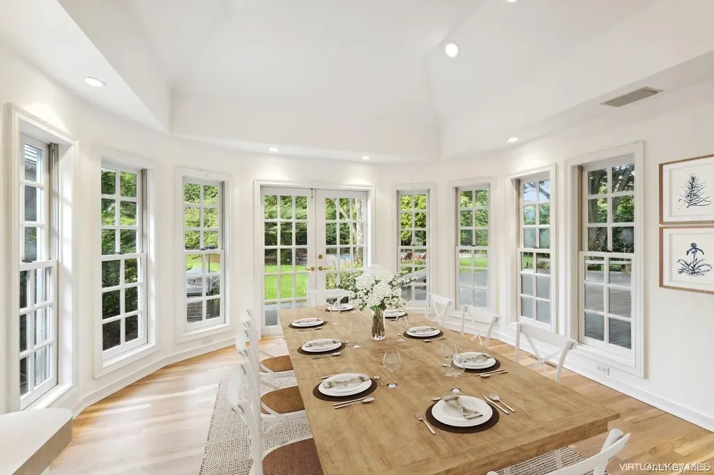 62 Beach Lane Westhampton Beach NY 11978